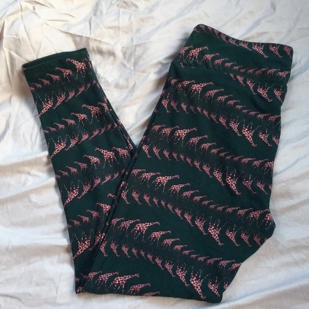 🦄 MAJOR UNICORN 🦄 LuLaRoe TC giraffe leggings